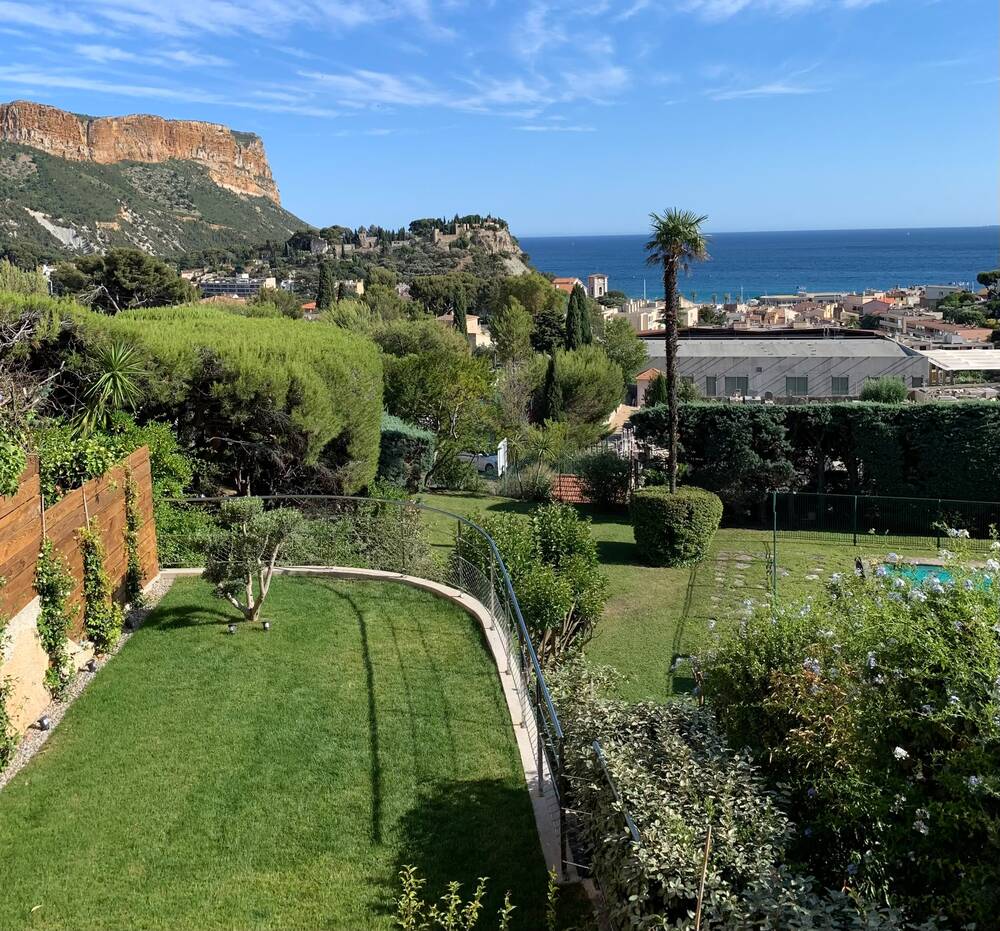 House - Cassis