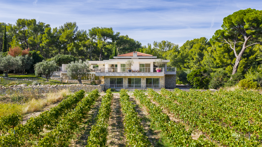 Maison 5 pièces 245 m² · à Cassis · 245 m² · 2 100 000 €