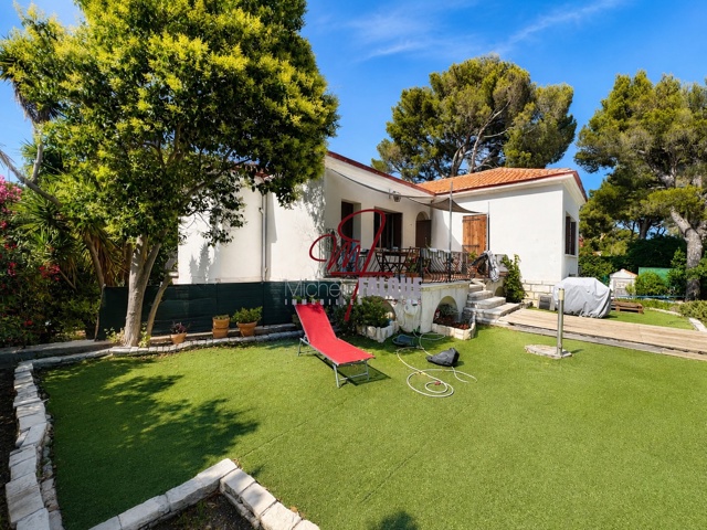 Maison 6 pièces 170 m² · à Cassis · 170 m² · 1 372 000 €