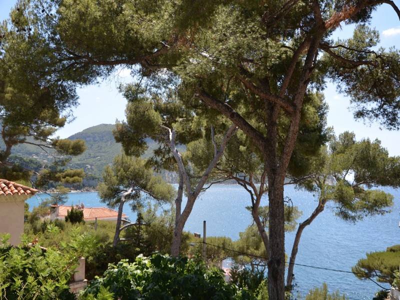 villa de plain pied T6 cassis bestouan vue mer, garage, piscine