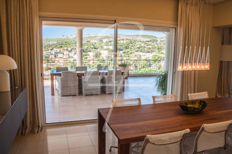 Vente villa contemporaine cassis centre ville VUE MER