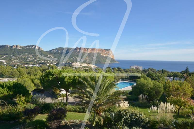 Vente T3 Cassis terrasse, vue mer, pkg, cave, piscine