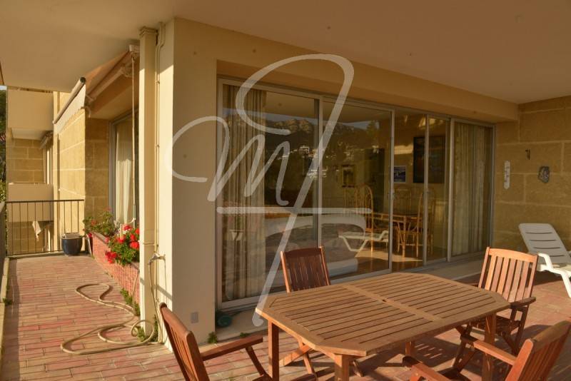 Vente appartement de standing T4 Cassis centre vue mer, terrasse, garage, chambre d'amis