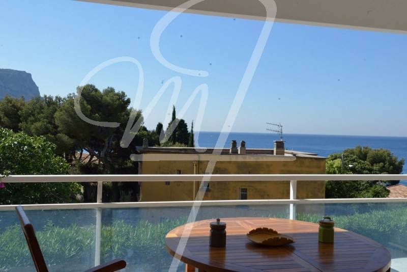 Vente T2 cassis bestouan terrasse, vue mer, parking