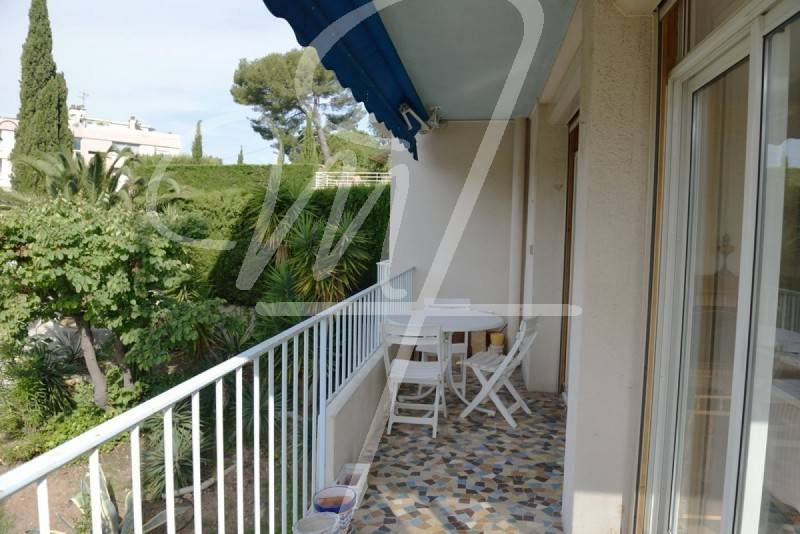 Vente T2 CASSIS centre ville