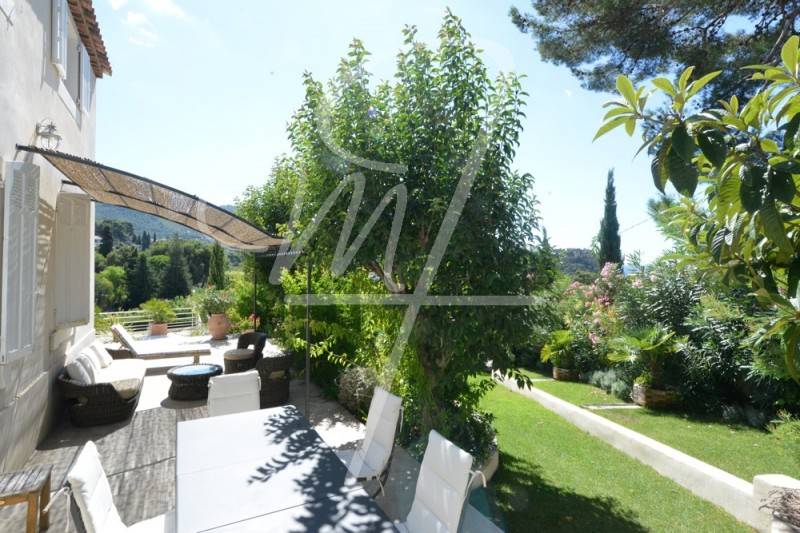 Vente maison bourgeoise T5 CASSIS centre