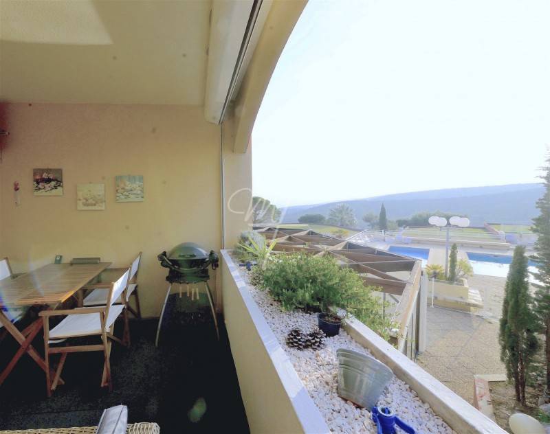 Vente appartement rnov T3 cassis terrasse-garage double-piscine