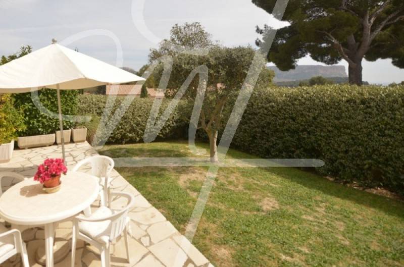 Vente maison de caractre T5 cassis piscine