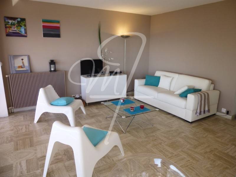 Vente Appartement T2 cassis piscine, ascenseur, vue mer