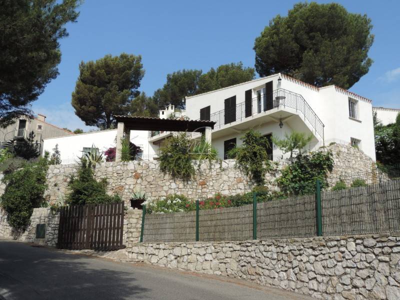 Vente maison T7 cassis piscine