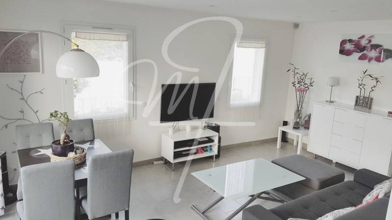 Vente appartement rcent T2 roquefort la bedoule jardin, garage