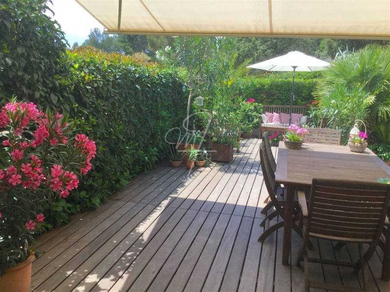 Vente APPARTEMENT-VILLA cassis 10 min  pied du port