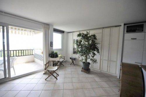 Vente cassis vente appartement type 2 vue mer terrasse parking