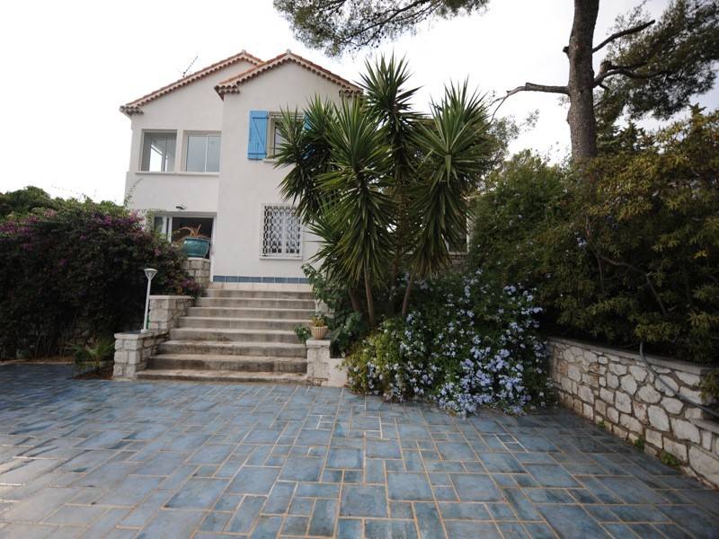 Vente villa T4 Cassis 30m de la mer