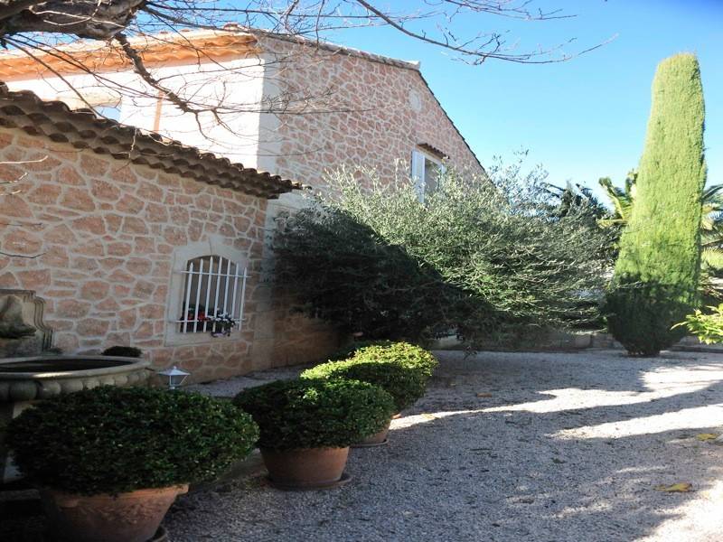 villa T5 Cassis  charme et charactre, piscine