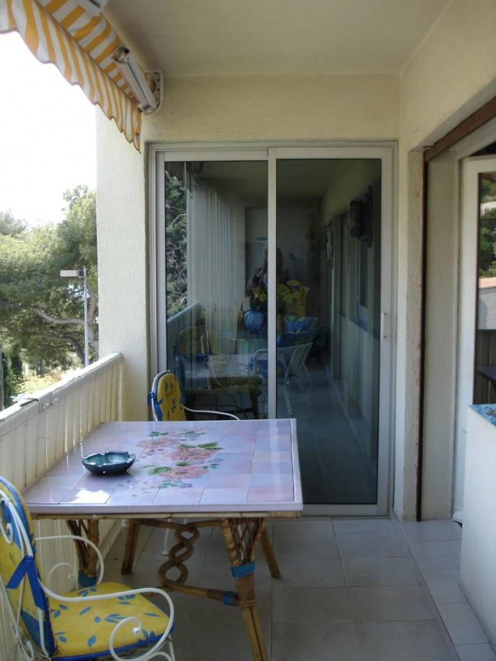 Vente T3 CASSIS Balcon, vue mer et cap canaille