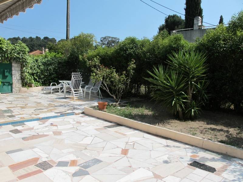 Vente villa T5 Cassis terrain plat, calme