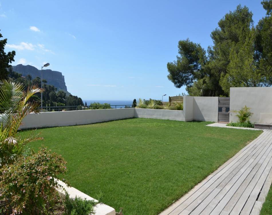 Vente Appartement T3 Cassis dans une rsidence rcente avec jardin privatif