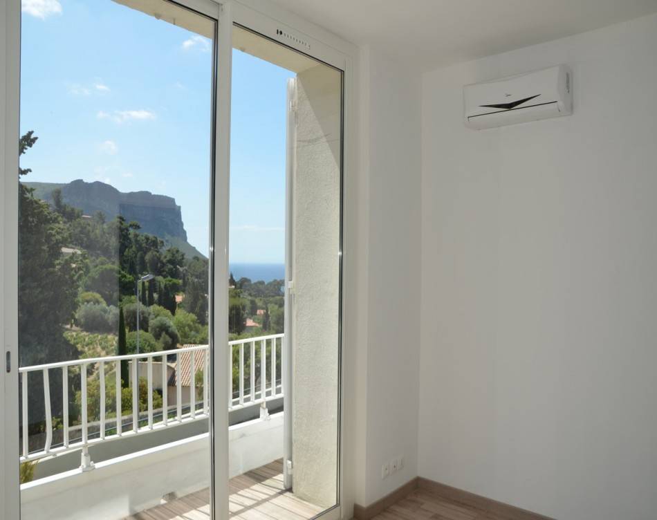 Appartement T3 Cassis dans une rsidence rcente avec jardin privatif