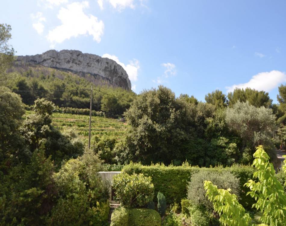 loft T4/5 Cassis campagne dernier tage, terrasse, parkings