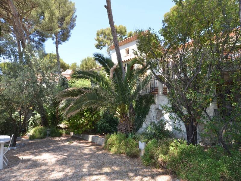 villa de plain pied T6 cassis bestouan vue mer, garage, piscine