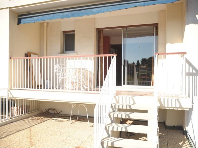 Vente Appartement Cassis Plein centre Vente cassis grand appartement T3/4  terrasse