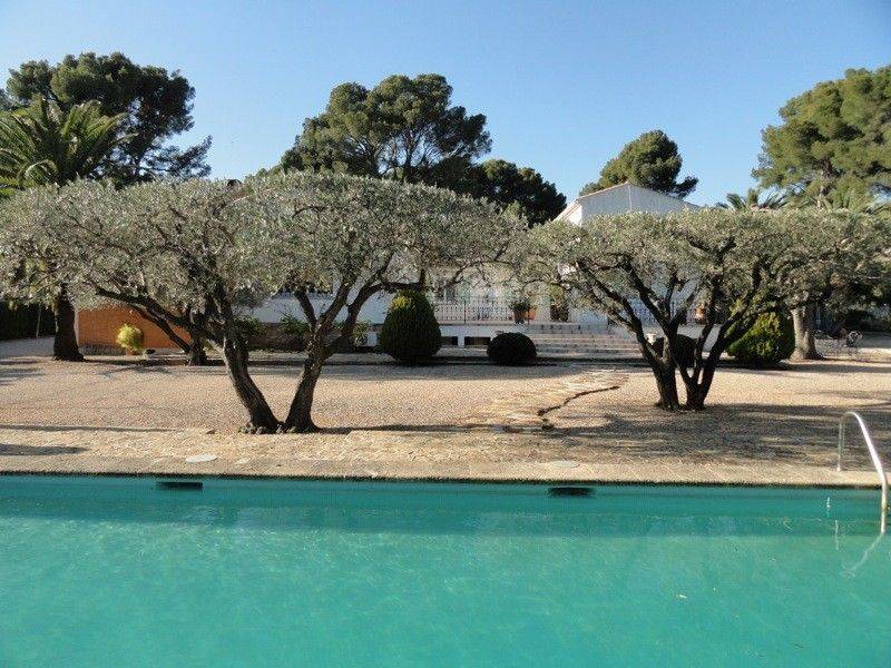 PROPRIT la ciotat parc, piscine, calme