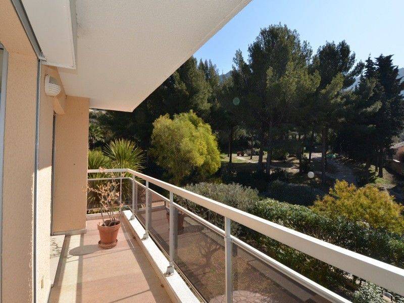 Vente appartement de standing T3 Cassis dernier tage, vue mer, garage et parkings