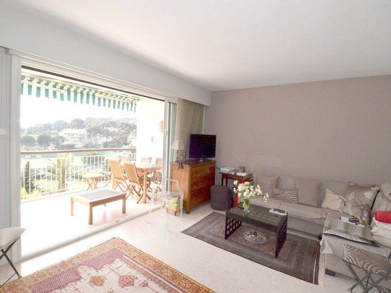 Vente T3 Cassis plage vue mer, terrasse, parking, cave