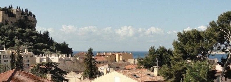 Vente Appartement T3 CASSIS CENTRE , dernier tage, 3 terrasses