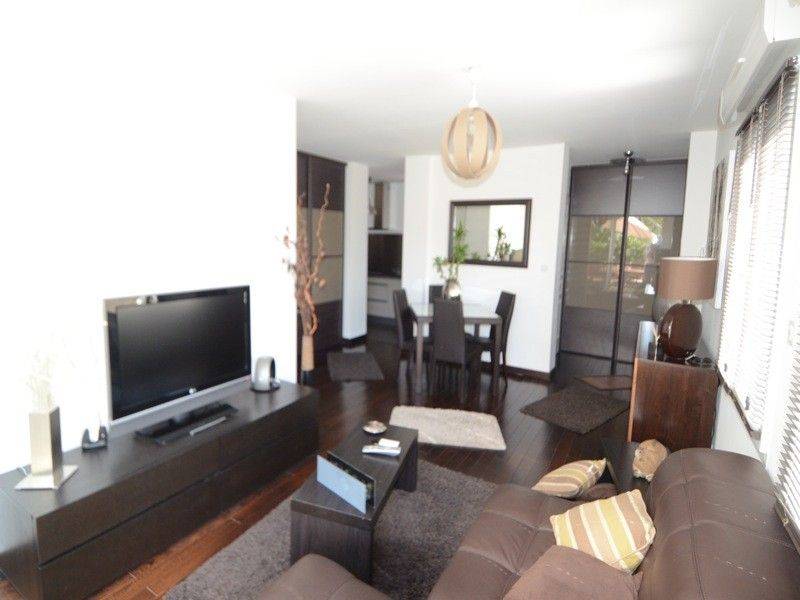 Vente appartement neuf T3 cassis, proximit centre jardin, terrasse, garage double, ascenseur