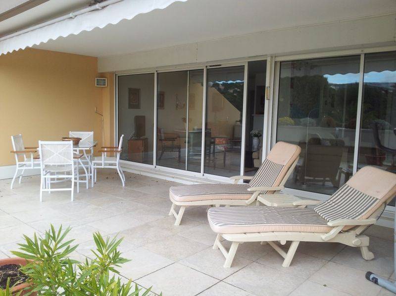 Vente appartement contemporain T3 cassis centre vue mer terrasse garage