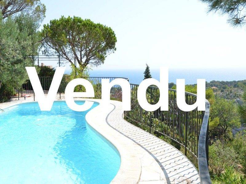 Vente villa T5 Cassis Proche centre Vue mer, piscine, domaine priv