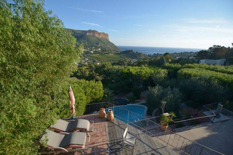 Vente villa contemporaine T6 cassis vue mer, 5 chambres, piscine