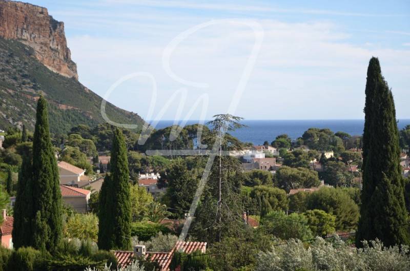 Vente APPARTEMENT-VILLA T3-4 Cassis prox centre  pied vue mer