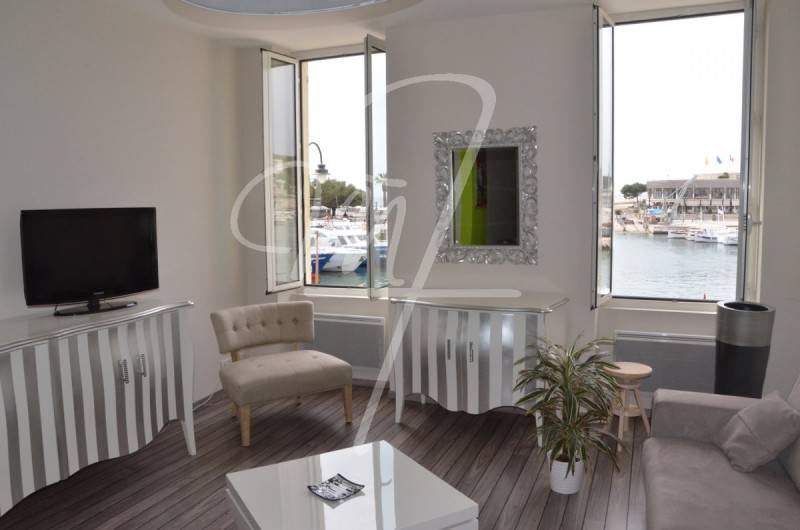 Vente appartement contemporain T2 cassis port