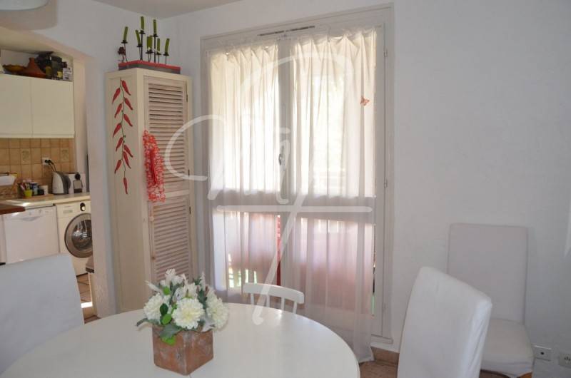 Vente apt T4 -1km du centre ville balcon, cave