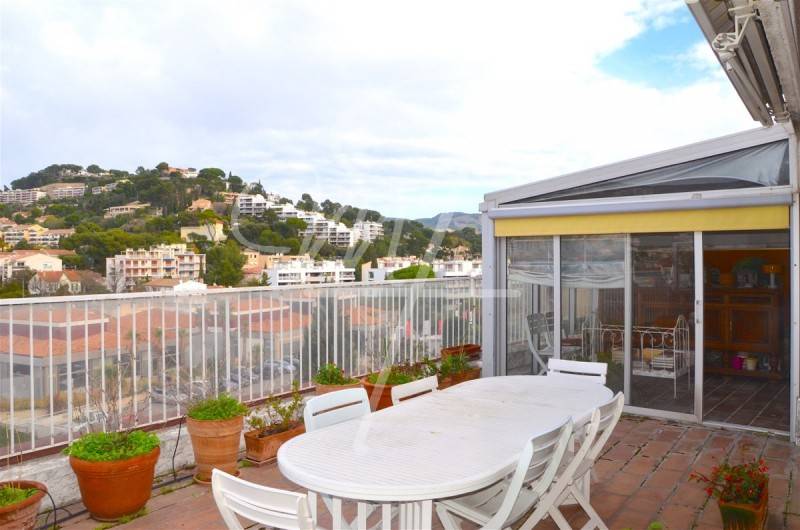 Vente Appartement centre cassis ascenseur, dernier tage