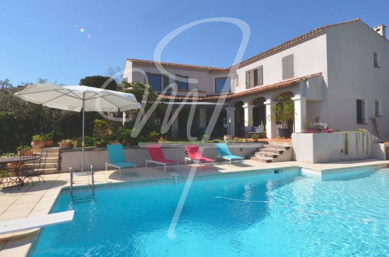 Vente villa individuelle T7 Cassis vue mer