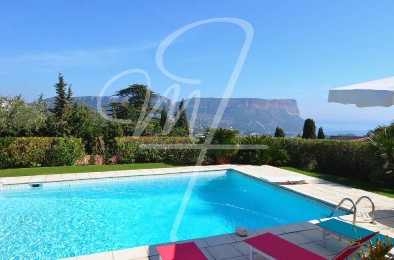 Vente villa individuelle T7 Cassis vue mer