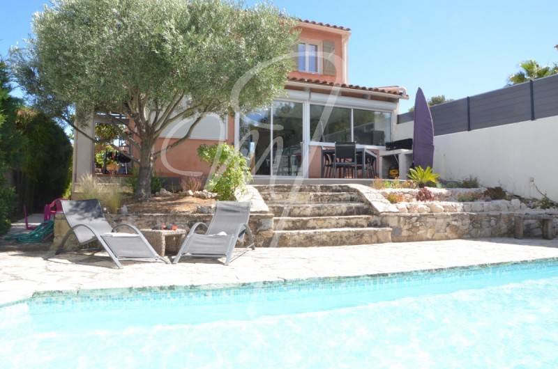 Vente villa T4 cassis piscine