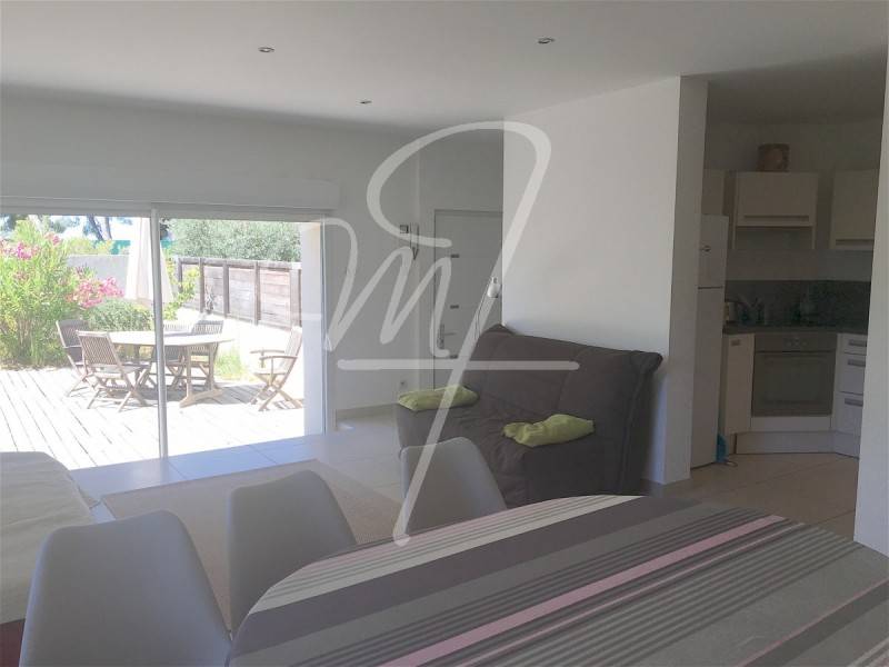 Vente appartement contemporain cassis prox centre terrasse, parking privatif