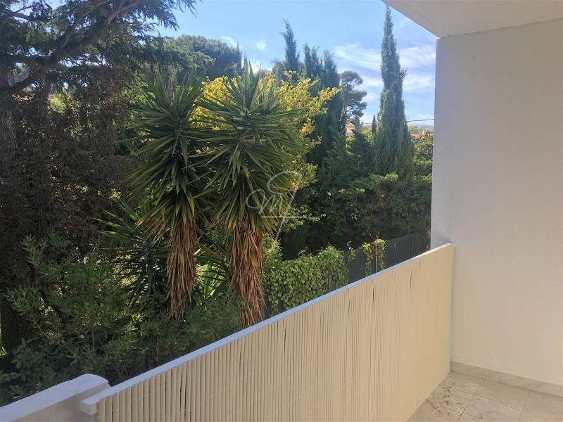 Vente Appartement T1 cassis centre ville balcon