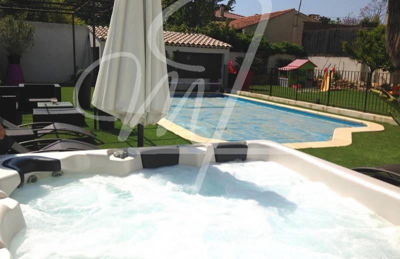 Vente T5 saint-cyr sur mer  les lecques jardin, piscine, jacuzzi